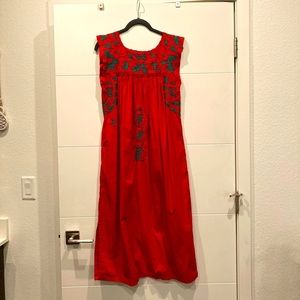 Mi Golondrina — 3/4 length midi dress — Small — unworn